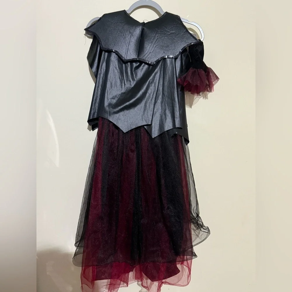 Dracula's Darling Vampire Costume full dress